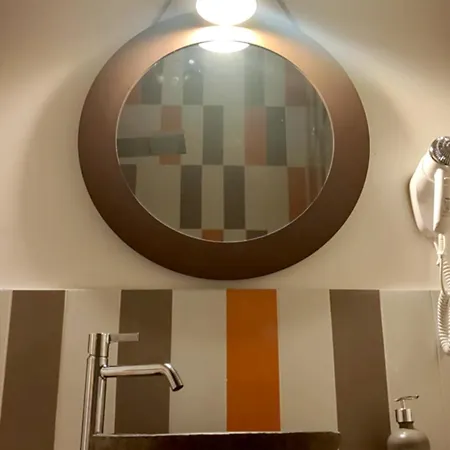 Darshanhome Gambara ミラノ