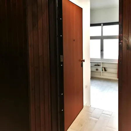 Darshanhome Gambara * Milan